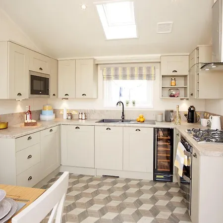 Jjs Azalea Holiday home York